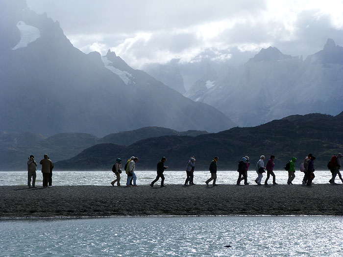 CL0214EP0719_torres-del-paine-lago-grey.jpg [© Last Frontiers Ltd]