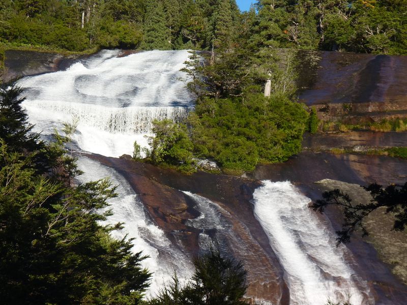 CL0517MI043_mitico-puelo.jpg [&copy; Last Frontiers Ltd]