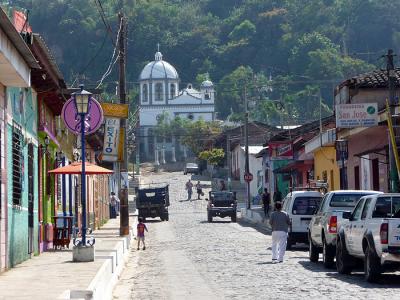 A 14 day trip through the varied terrain of this small and friendly country: volcano hikes, visits to peaceful Maya ruins, the beautiful area known as the ruta de las flores, and the Pacific coast. Itinerary idea thumbnail