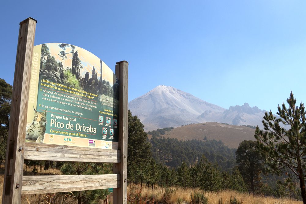 MX2404EP288_pico-orizaba-lmt.jpg [&copy; Last Frontiers Ltd]